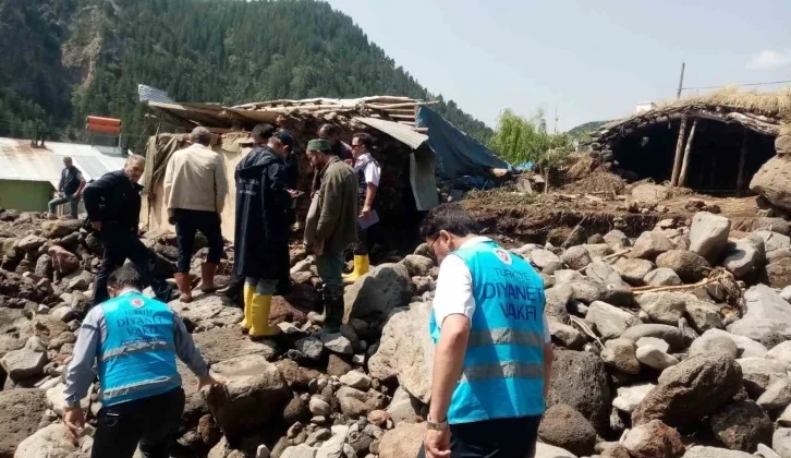 Erzurum Müftülüğünden Afet Bölgesine Manevi Destek Ekibi