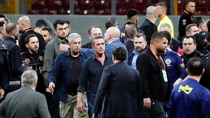 Fenerbahçe Başkanı Ali Koç ve Selahattin Baki Galatasaray Derbisindeki Olaylara İlişkin İfadeye Çağrıldı