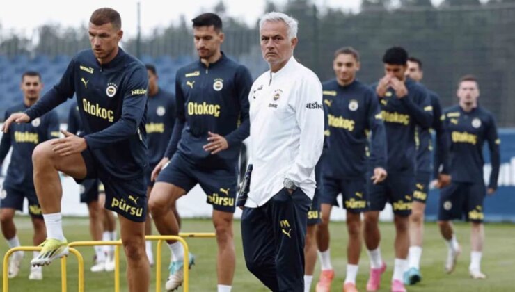 Fenerbahçe’de Neler Oluyor? Jose Mourinho 6 Futbolcuya Kapıyı Gösterdi Bile