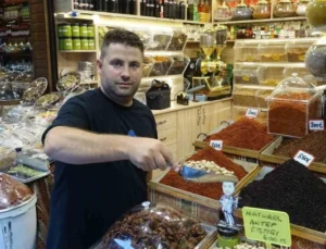 Gaziantep’te Turist Yoğunluğu Esnafın Yüzünü Güldürdü