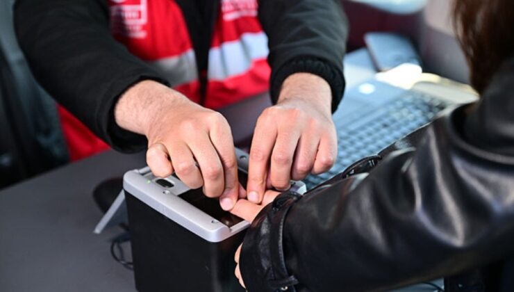 Göç Yönetimi’nden ‘Vatandaşlık Yetkisi’ İddialarına Karşılık