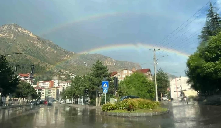 Gümüşhane’de Çift Gökkuşağı Görsel Şölen Oluşturdu