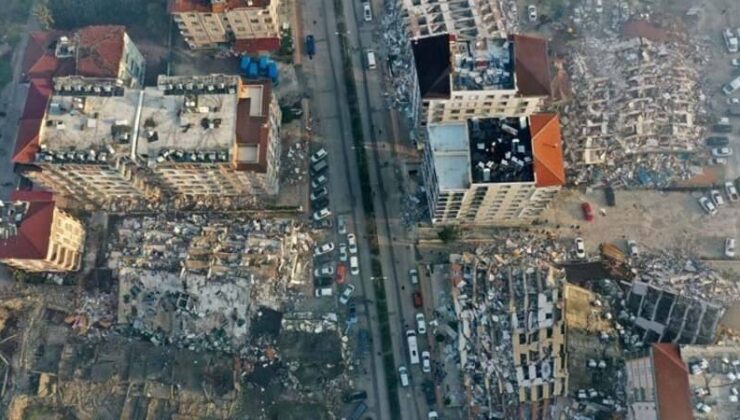 Hatay’daki Depremzedeler Elektrik Kesintileriyle Mücadele Ediyor