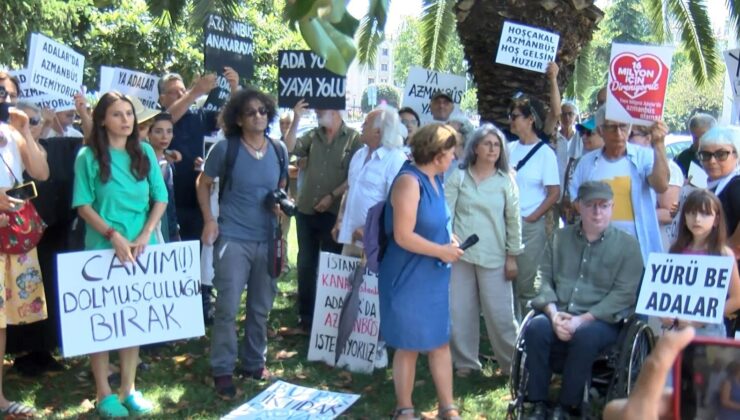 İBB Önünde Minibüs Protestosu