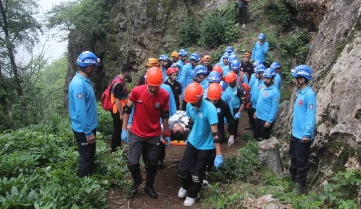 İmamlardan Gerçeğini Aratmayan Arama ve Kurtarma Tatbikatı