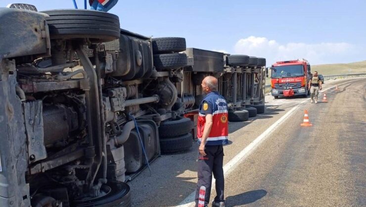 İran Tır’ı Kaza Yaptı: 1 Yaralı