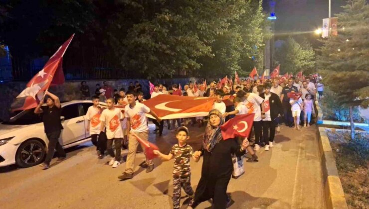 İskilip Kaymakamı Anne ve Babalara Çocuklarına Vatan ve Bayrak Sevgisini Aşılamaları İçin Davette Bulundu