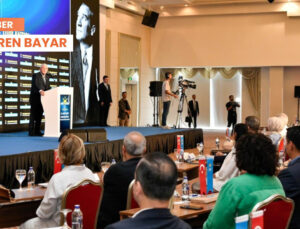 İYİ PARTİ Kampı Sona Erdi: Kriz de Yok Coşku Da