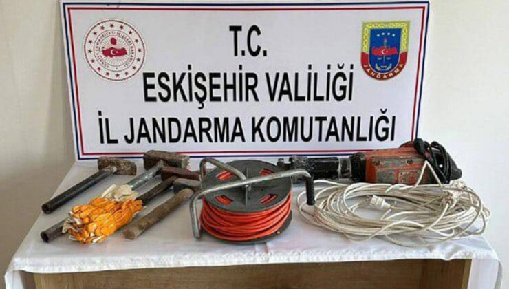 İzinsiz Hafriyat Jandarmaya Yakalandı