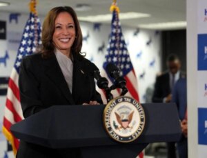 Kamala Harris, Demokrat Parti’nin Başkan Adayı Olma Yolunda İlerliyor