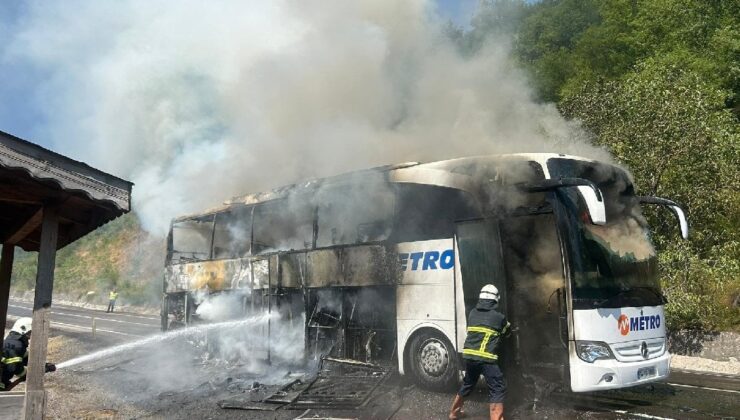 Kastamonu’da Yolcu Otobüsü Yandı