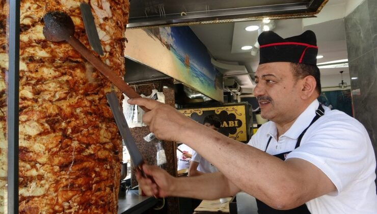 Kayseri’de Lokantacılar Gurbetçilere Özel Yüzde 10 İndirim Yaptı