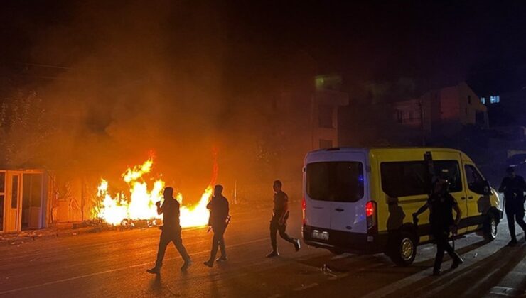 Kayseri’de Suriyelilerin Mallarına Zarar Verenleri Kamyonla Taşıyan Şahıs Yakalandı: Suç Makinesi Çıktı!