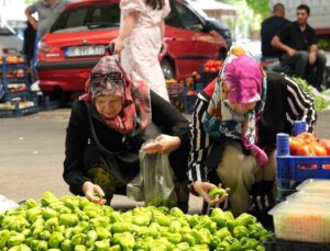 Keçiören Belediyesi Üretici Pazarlarıyla Çiftçi ve Vatandaşı Buluşturuyor