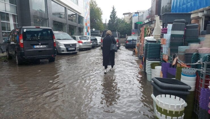 Kocaeli’de Yollar Göle Döndü