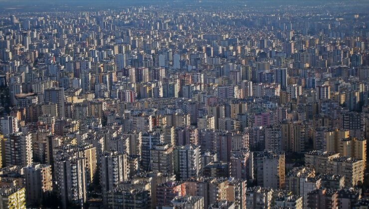 Konut Fiyat Artışı Gerilemeye Devam Ediyor: Gerçek Olarak Yıllık Yüzde 15 Düştü