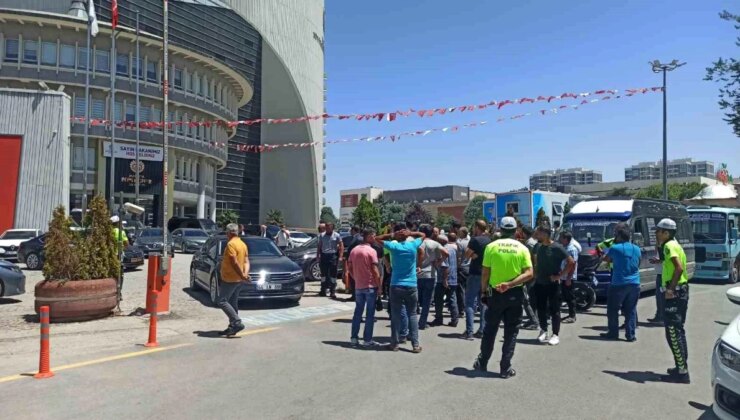 Malatya Minibüsçüleri Zam Kararına Tepki Gösterdi