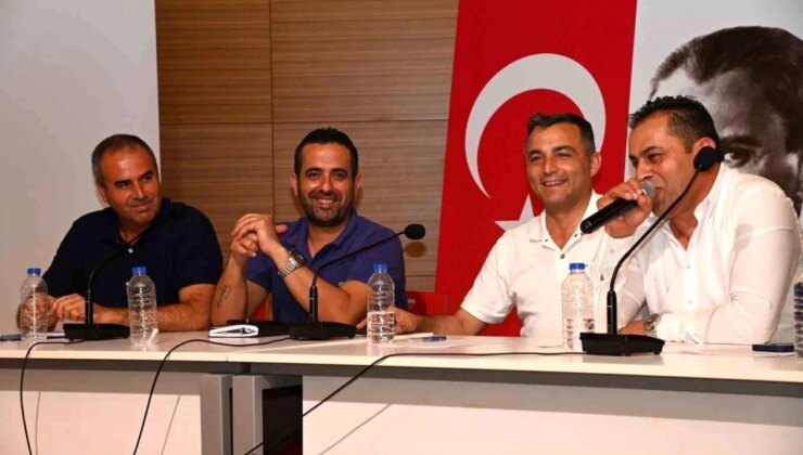 Manavgat Belediye Başkanı Pazar Esnafıyla Buluştu