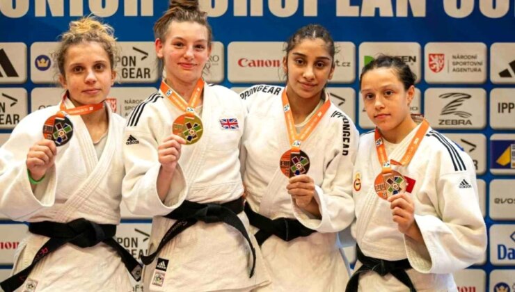 Manisalı Judo Atletleri Çekya Gençler Avrupa Kupası’ndan Madalyalarla Döndü