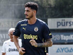 Menajeri Açıkladı! Samet Akaydin, Fenerbahçe’de Kalıyor