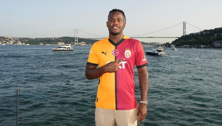 Michy Bathsuayi: Galatasaray’ın Renklerini Daima Sevmişimdir