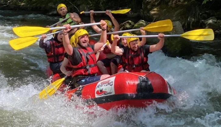 Mimarlar Odası Bursa Şubesi Üyelerinin Rafting Heyecanı