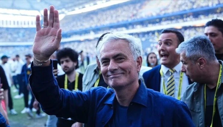 Mourinho’dan Transfer Açıklaması: En İyi Oyuncularımızı Takımda Tutmalıyız