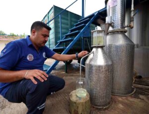 Muğla Büyükşehir Belediyesi Tıbbi Aromatik Bitkiler ve Yerel Tohum Merkezi ile Üreticiye Destek Veriyor