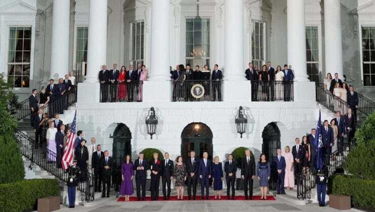 NATO Zirvesi: Erdoğan Çifti Aile Fotoğrafına Girmedi