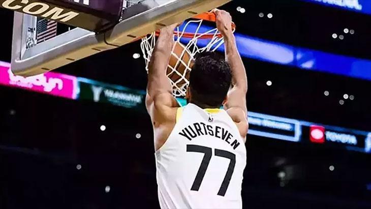 NBA’de Utah Jazz, Ömer Faruk Yurtseven’le Yollarını Ayırdı!