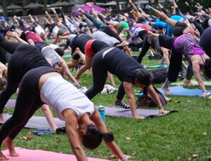 New York’ta Yoga Etkinliği Düzenlendi