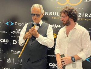 Neyzen Hakan Mengüç, Tenor Andrea Bocelli’ye Ney Üfletti