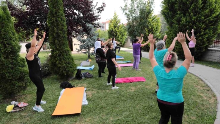 Odunpazarı Belediyesi Parklarda Spor Aktiflikleri Düzenliyor