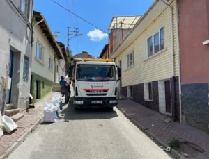 Odunpazarı Belediyesi’nden Çöp Çıkartma Saatlerine Dikkat Açıklaması