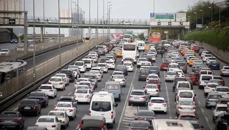 Okumadan Sakın Trafiğe Çıkmayın! Bütün Şoförlere Zorunlu Oldu