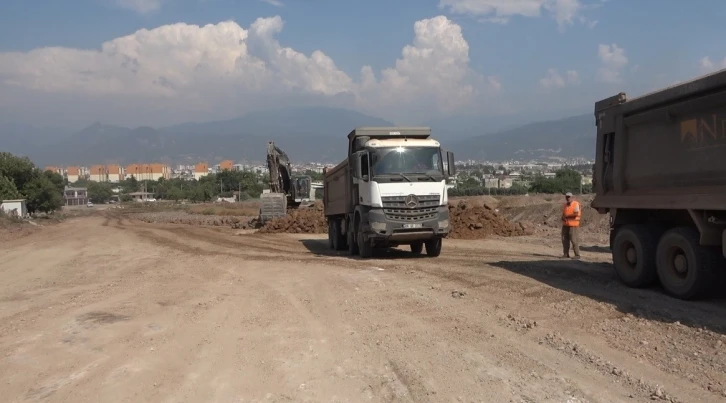 Osmaniye’de Otoban Bağlantı Yolu İçin Çalışmalar Başladı