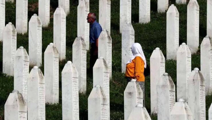 Özgür Özel’den Srebrenista Mesajı: 29 Yıl Önce Yaşamını Yitiren 8 Bin 372 Günahsız Sivili Anıyor, Katliamı Gerçekleştirenleri Lanetliyorum