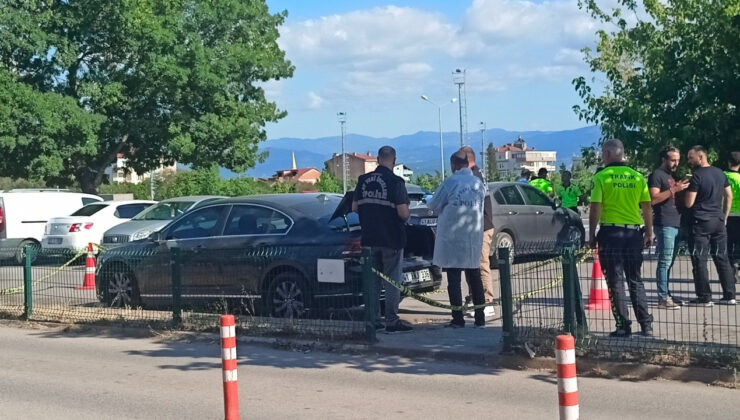 Polis ‘Dur’ İhtarına Uymayan Arabaya Ateş Açtı: Arkadaşını Hastaneye Götürdü