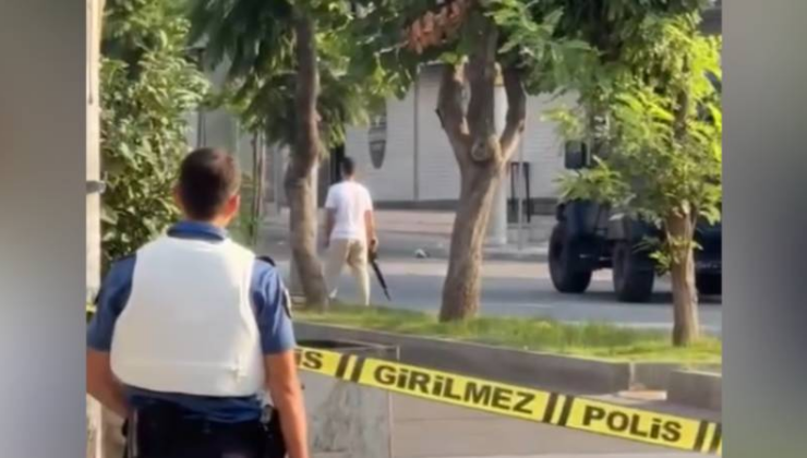 Polis Merkezi Önünde Rastgele Ateş Etti, Bacağından Vurularak Etkisiz Hale Getirildi