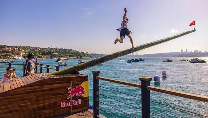 Red Bull Yağlı Direk Şöleni Beykoz’da Yaşandı