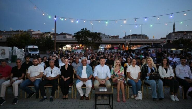 Silivri’de Yaz Akşamları Nostalji Kokuyor: Yazlık Sinema Nostaljisi Başladı!