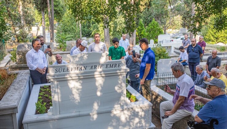 Siyasetçi ve Şair Süleyman Arif Emre Anıldı