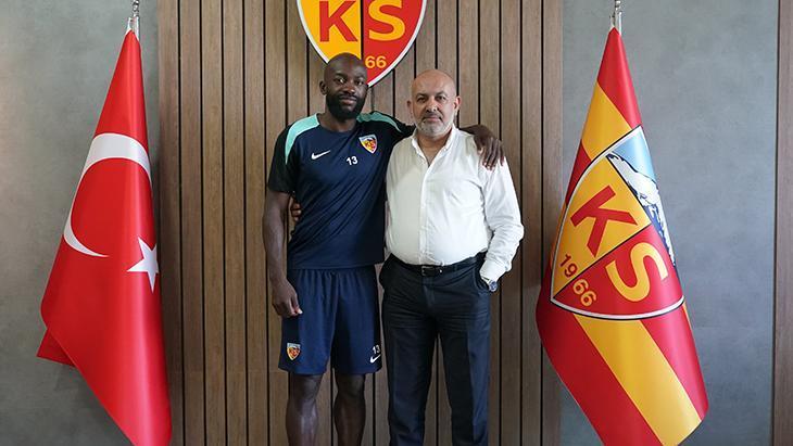 Stephane Bahoken, Kayserispor’la El Sıkıştı!