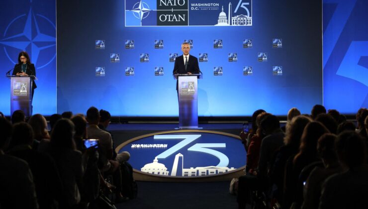 Stoltenberg: NATO’nun Polonya’da Konuşlandırdığı Yeni Füze Savunma Üssü Göreve Hazır