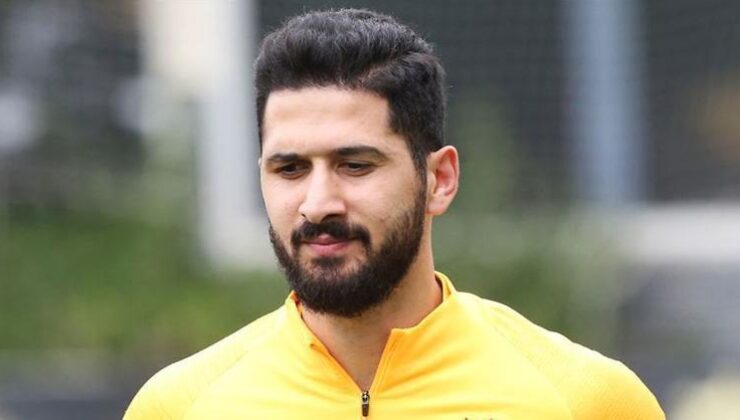 Süper Lig Ekibi, Emre Akbaba ile Sözleşme İmzaladı