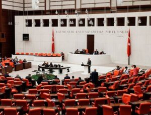 TBMM’de Bu Hafta Gündem Yoğun: Öğretmenlik Mesleği Kanunu Teklifi’nde Neler Var?