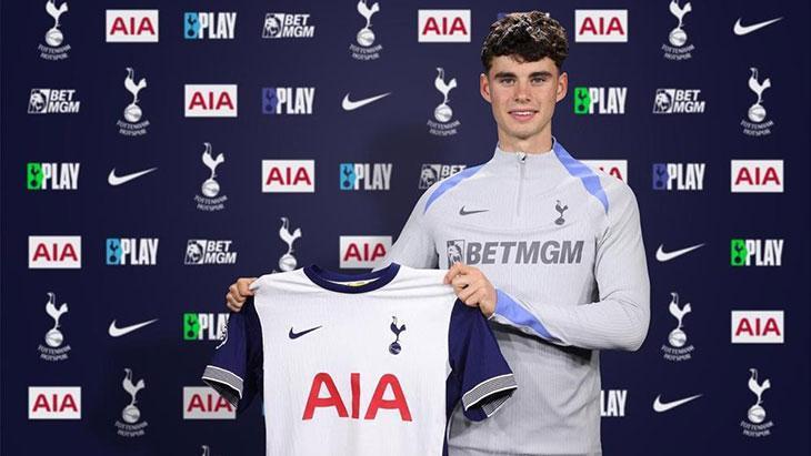 Tottenham’dan Geleceğe Yatırım! Archie Gray İmzaladı