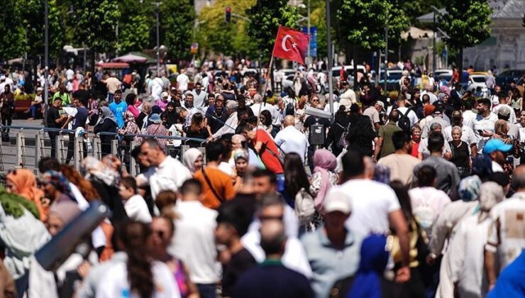 Türkiye, 85 Milyon 372 Bin 377 Kişilik Nüfusuyla 194 Ülke Arasında 18. Sırada