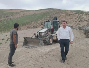 Türkiye’nin En Yüksek Üçüncü Dağı Süphan Dağına Yol Açma Çalışması