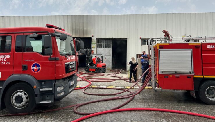 Uşak’ta Fabrika Yangını